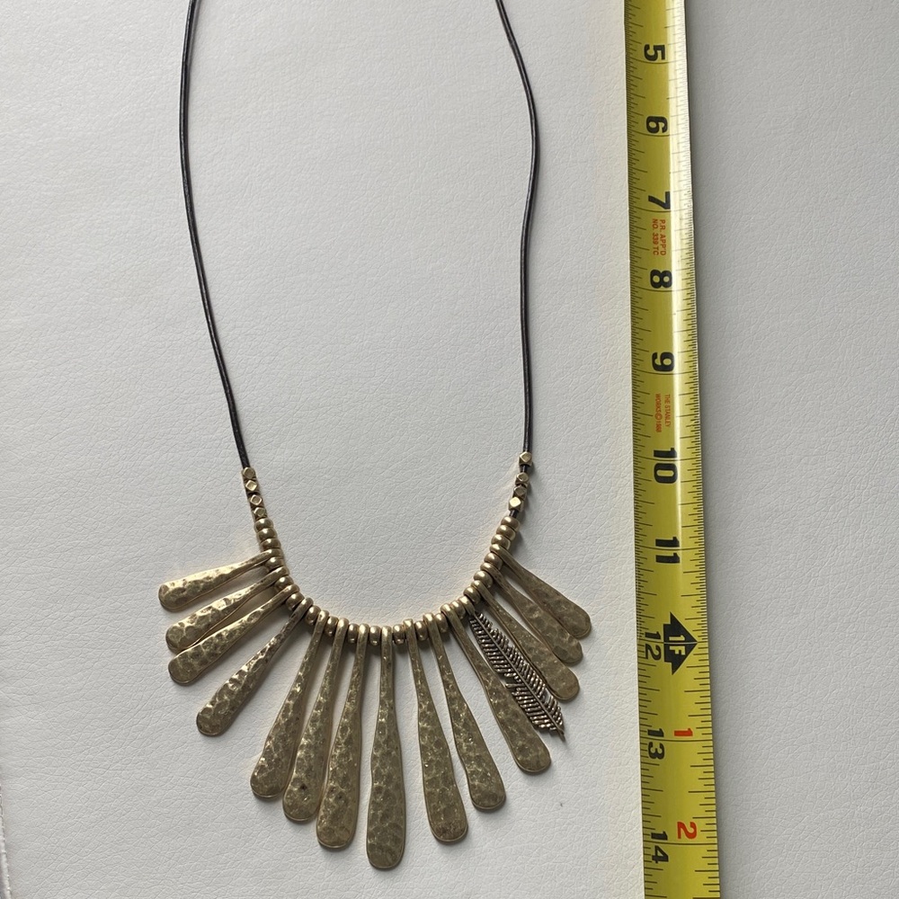 Elegant Gold Necklace